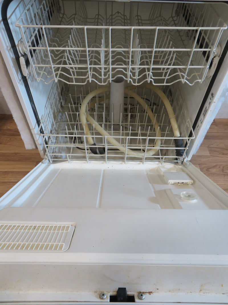 Built-in Dishwasher in White