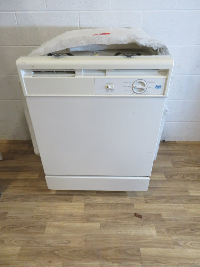 Built-in Dishwasher in White