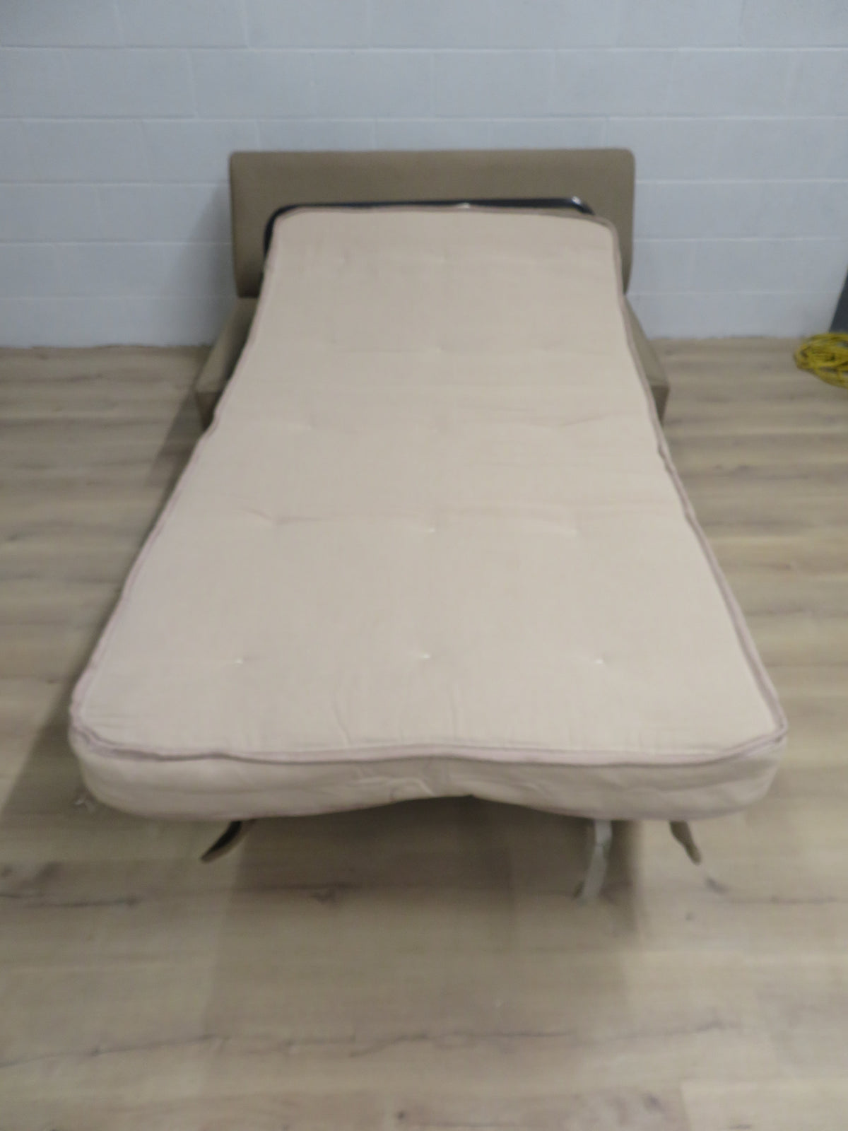 Love Seat Sofa Bed - Twin