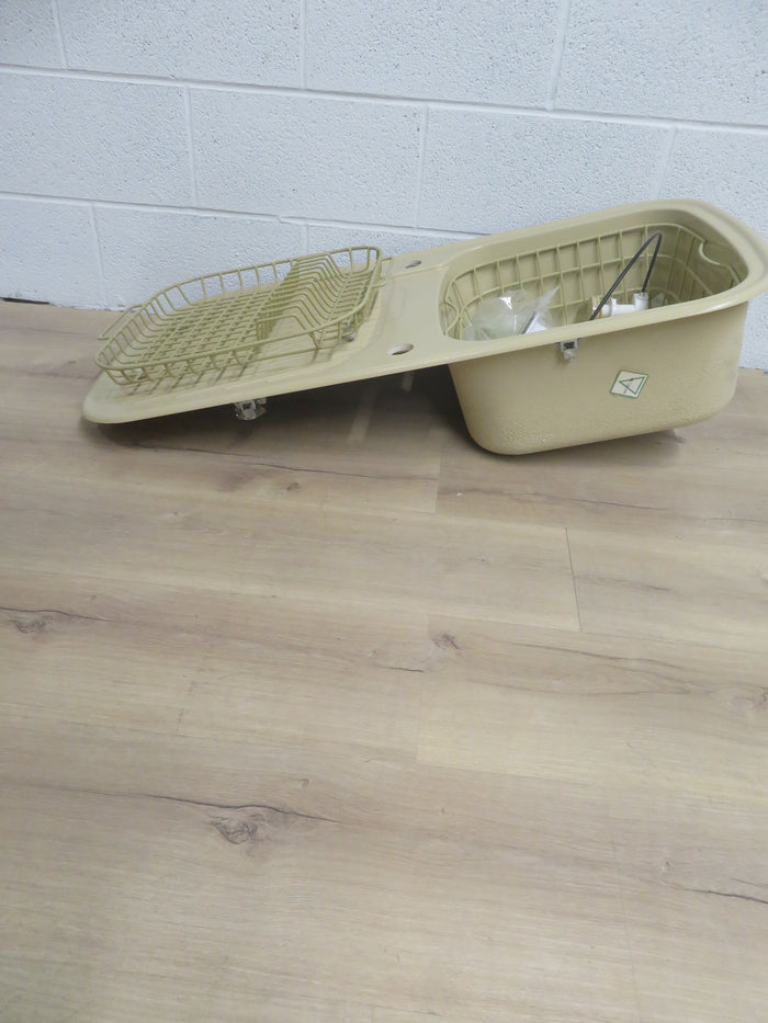 38.5"W Single Bowl Kitchen Sink in Beige
