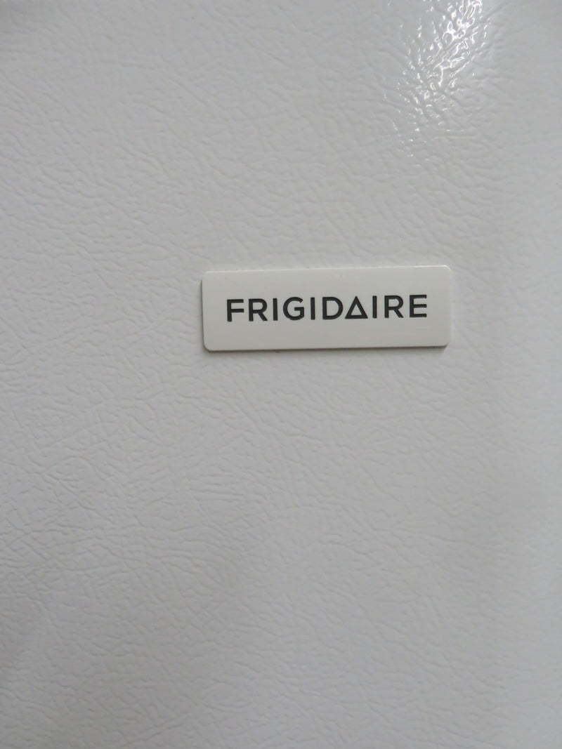 30" Fridge Freezer in White - Frigidaire