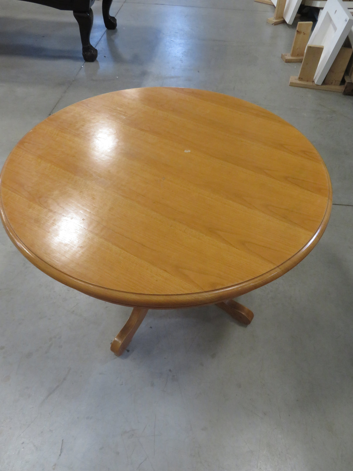 Round Solid Pine Dining Table
