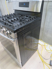 30" 5-Burner Gas Stove in Black and Stainless Steel