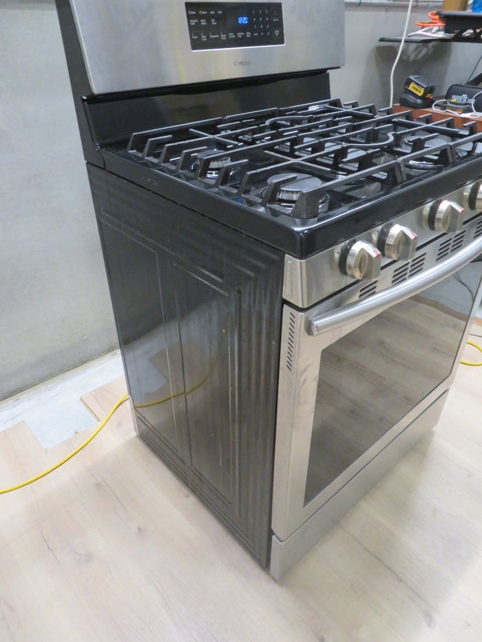 30" 5-Burner Gas Stove in Black and Stainless Steel