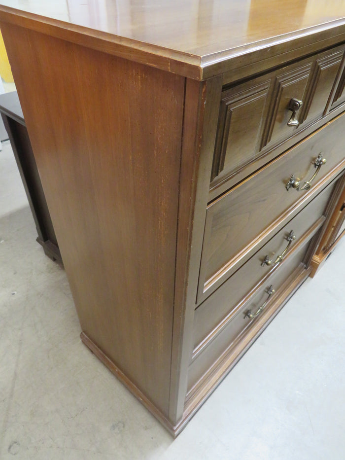 36"W 4-Drawer Dresser