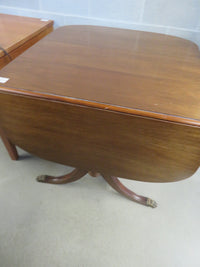 21"W Drop Leaf Dining Table