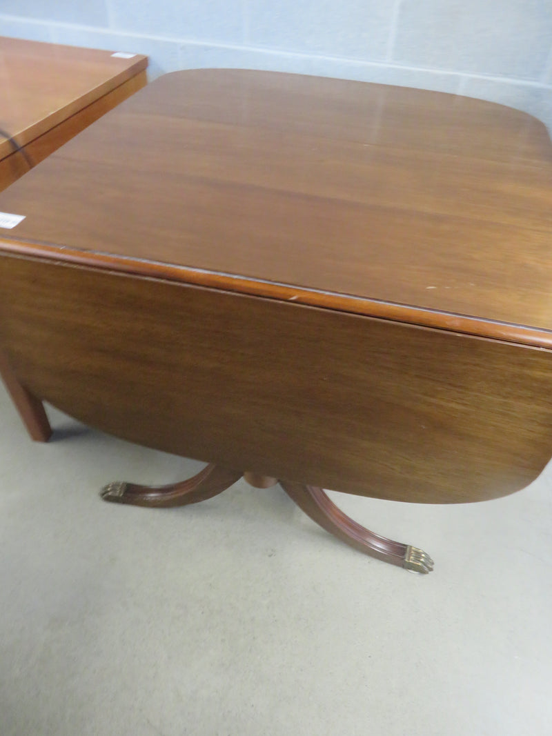 21"W Drop Leaf Dining Table