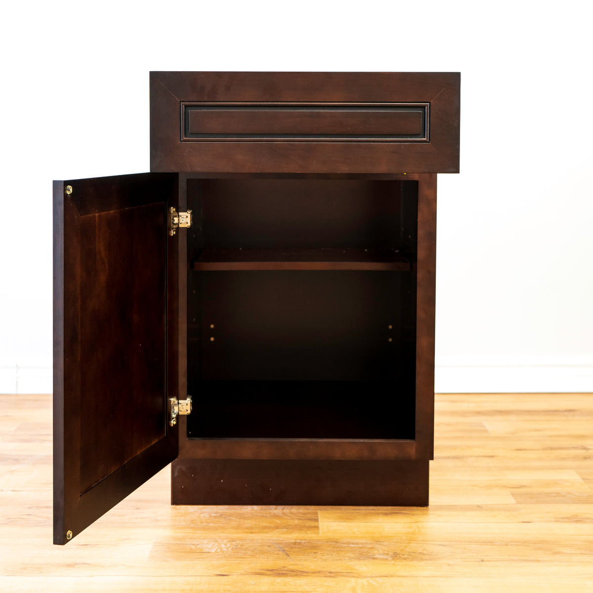 Canada Kitchens Base Cabinet with One Drawer - Mahogany