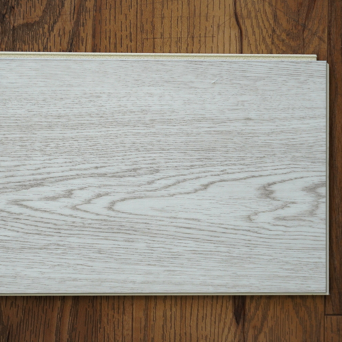 Snow White Der General Laminate Flooring, 10pcs box–covers 23.3 sq ft