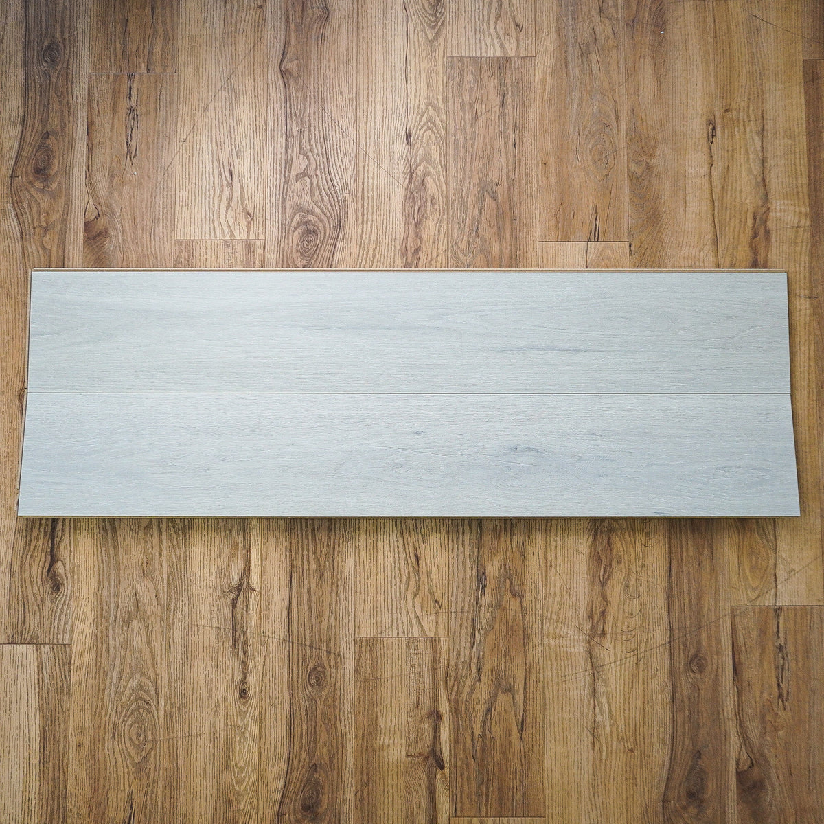 1906-1 Grey Der General Laminate Flooring, 6pcs box–covers 15.39 sq ft