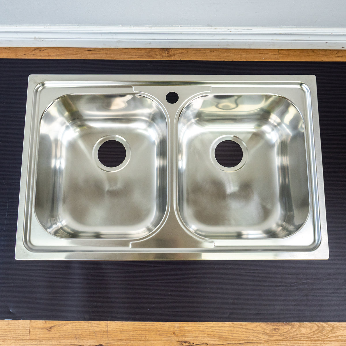 Lavelli Double Kitchen Sink - Stainless Steel