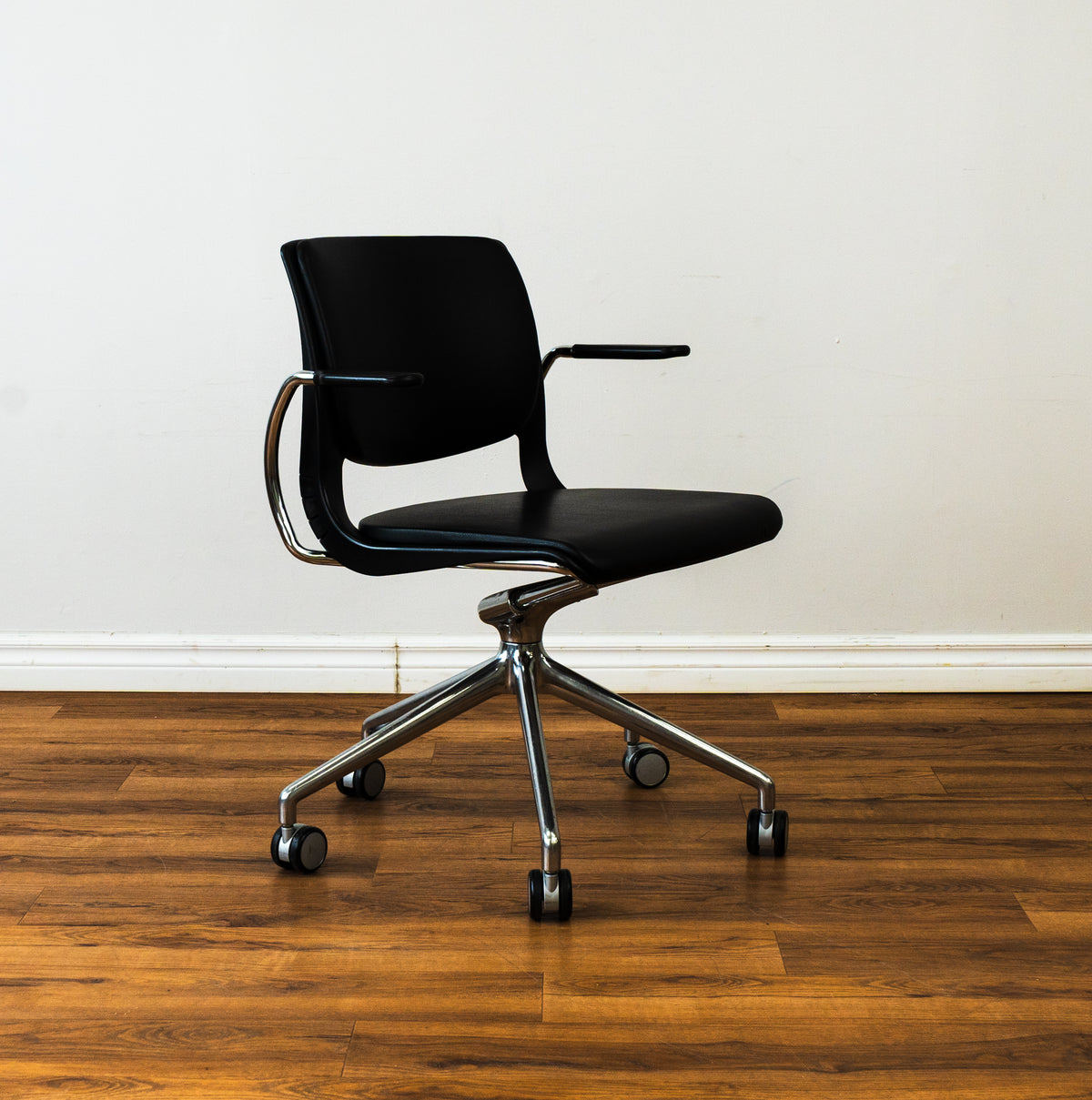 Leather Office Chair - Black - 5 Wheeled Legs