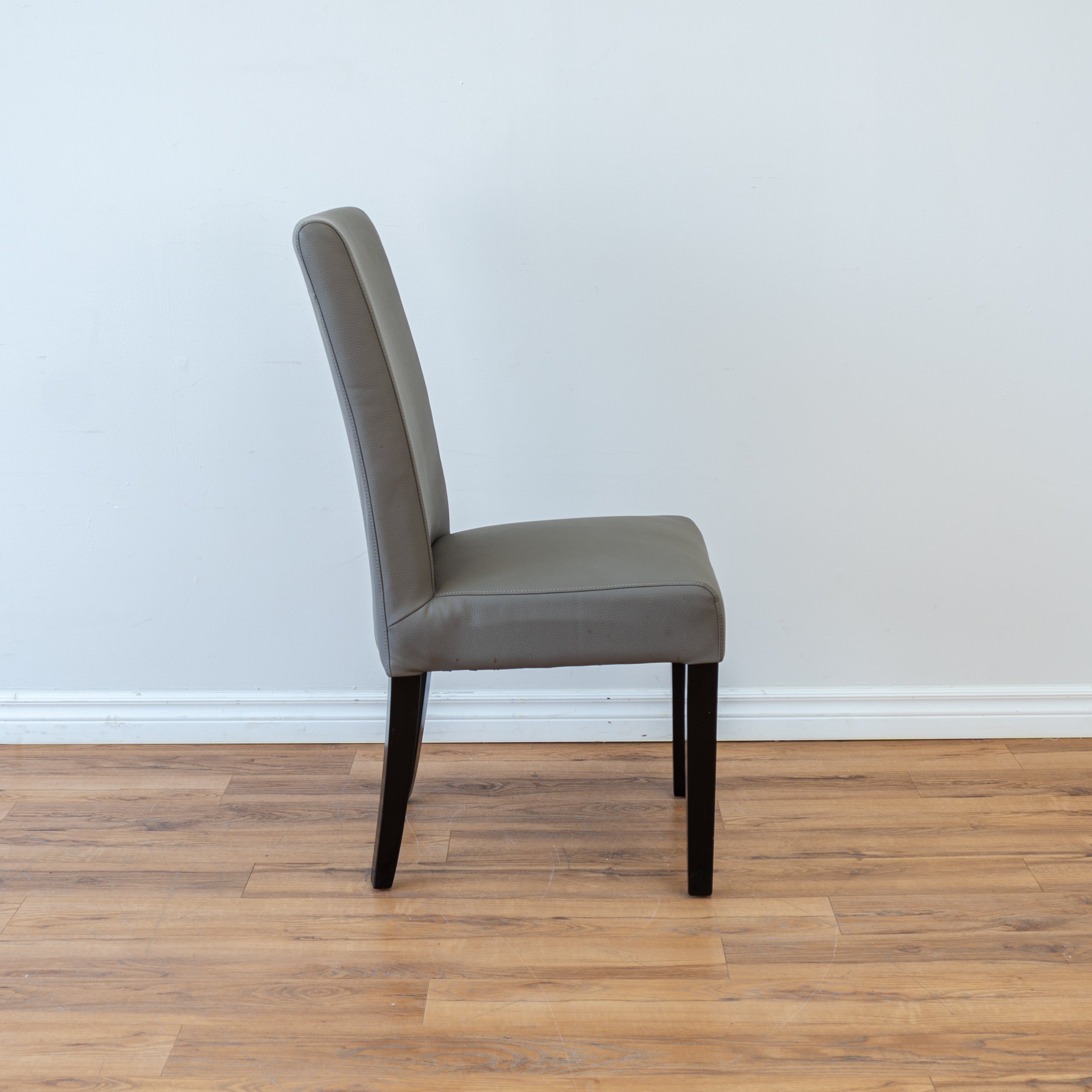 Chair with straight back sale