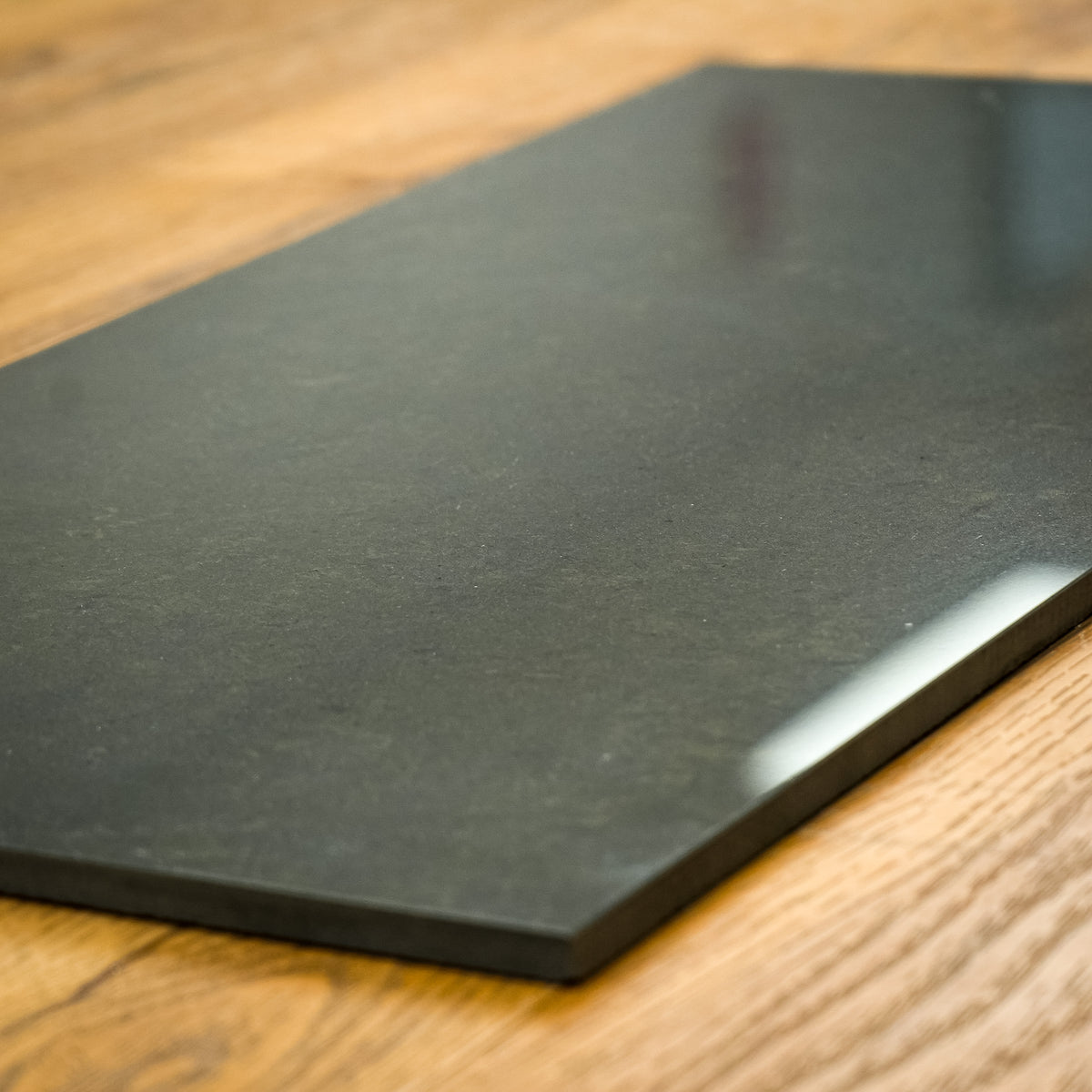 12" x 24" Everstone Polished Tile in Dark Grey – 11.62 sq. ft. (6 per box)