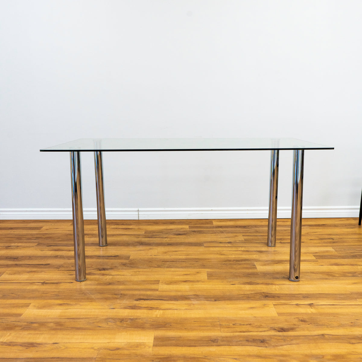 Glass Top Chrome Column Leg Dining Table Clean Minimalist Design