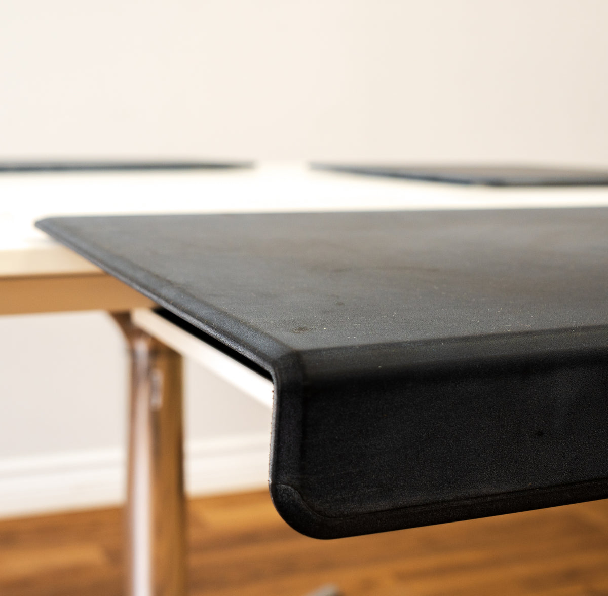 Conference Table w/Extendable Writing Pads