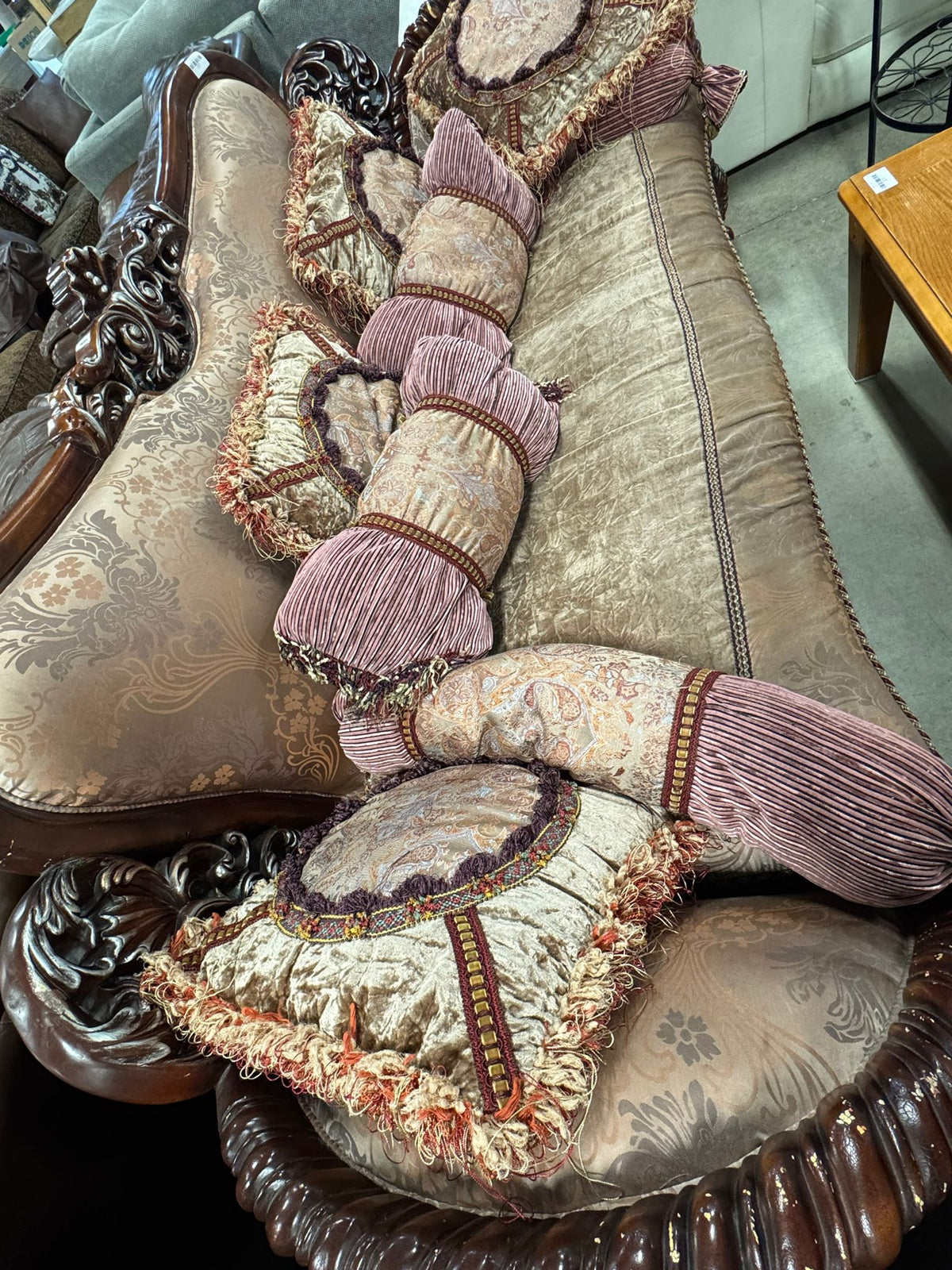 Ornate Victorian-Style Sofa Set with Decorative Pillows 3 seater