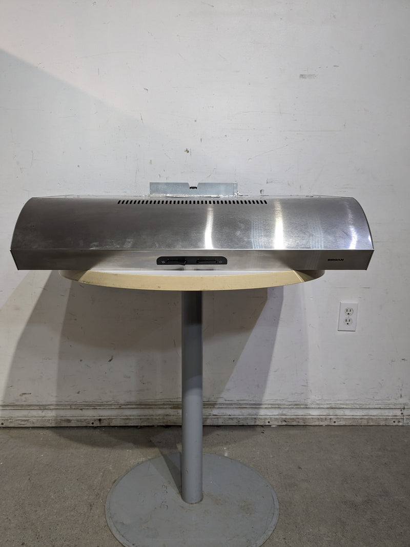 BROAN Range Hood Mo. QP130SSC