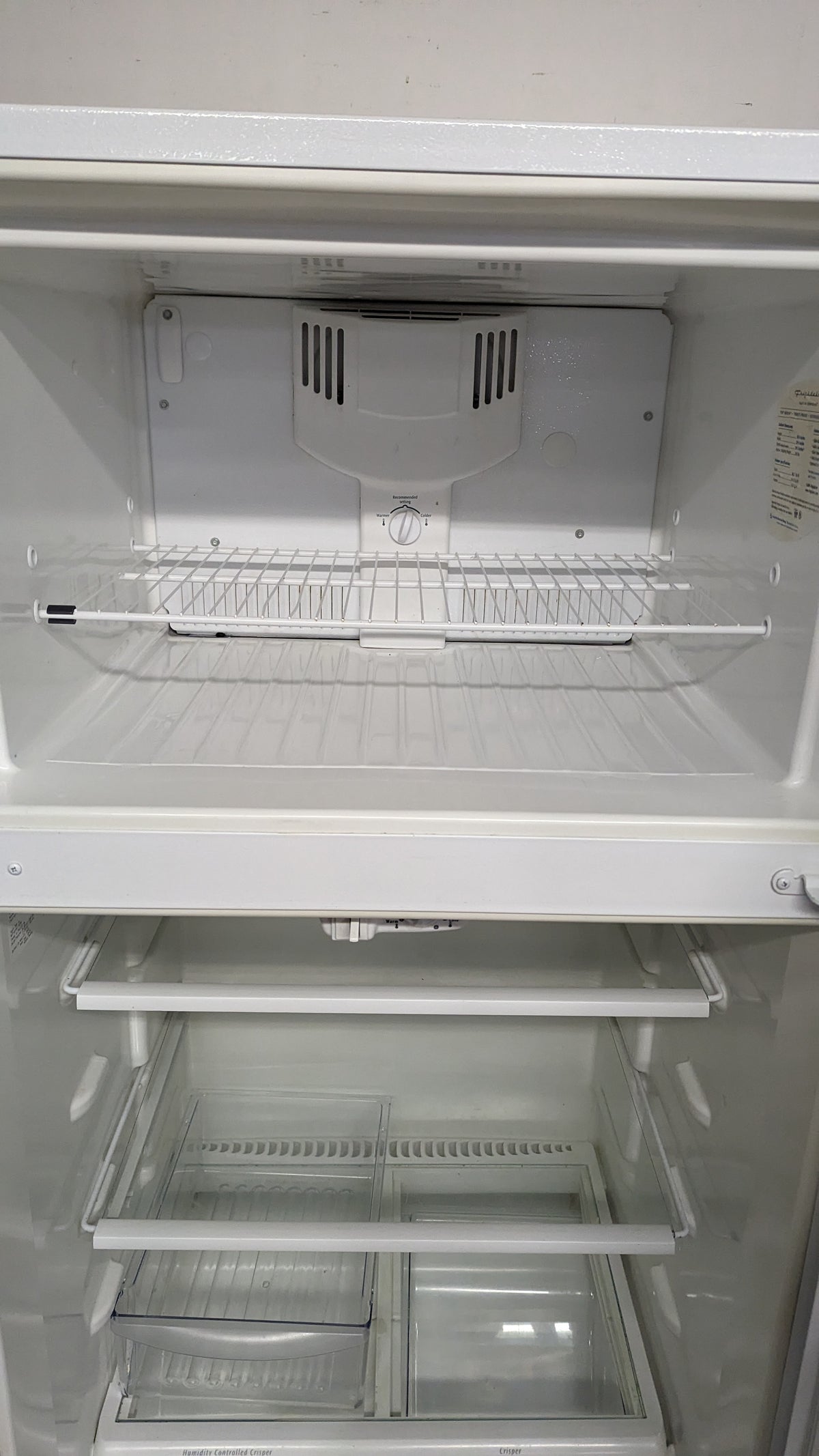 FRIGIDAIRE 30"W White Refrigerator