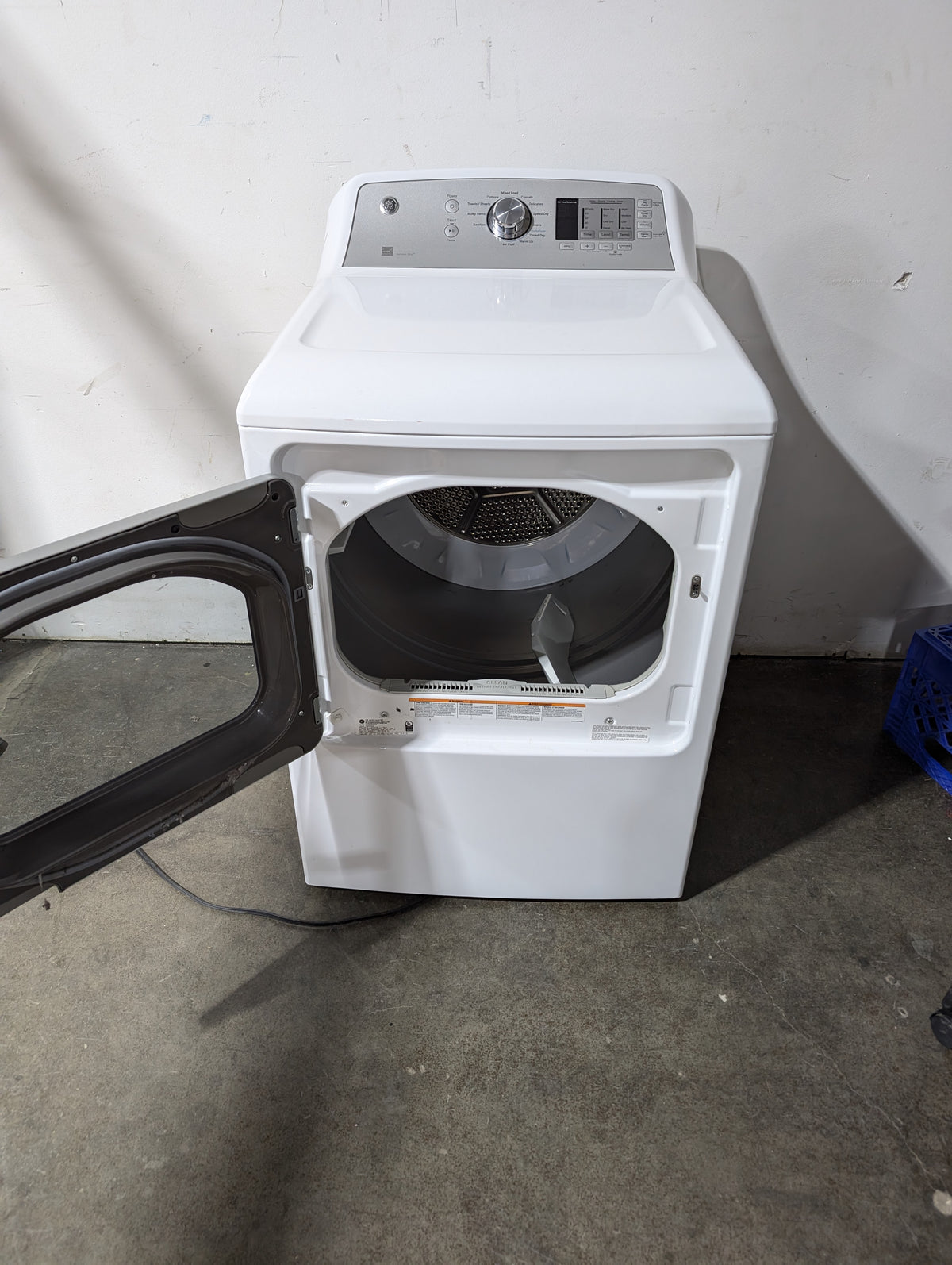 GE White Dryer