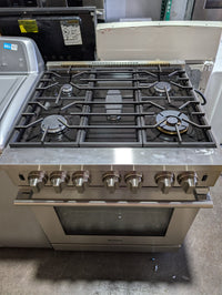 Blomberg Gas Range