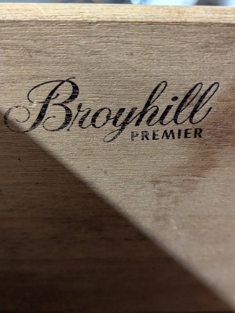 BROYHILL Premier French Provincial 2-Draw Chest