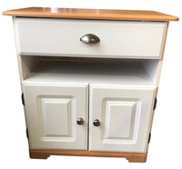 White Kitchen Cabinet