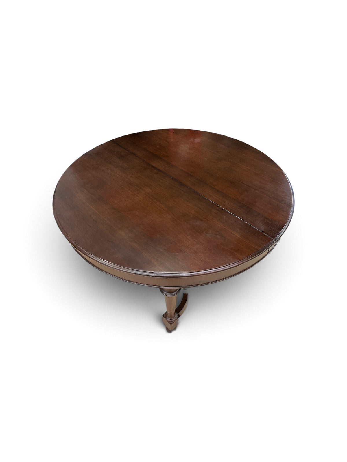 Round Wooden Dining Table with 3 Extension Leafs