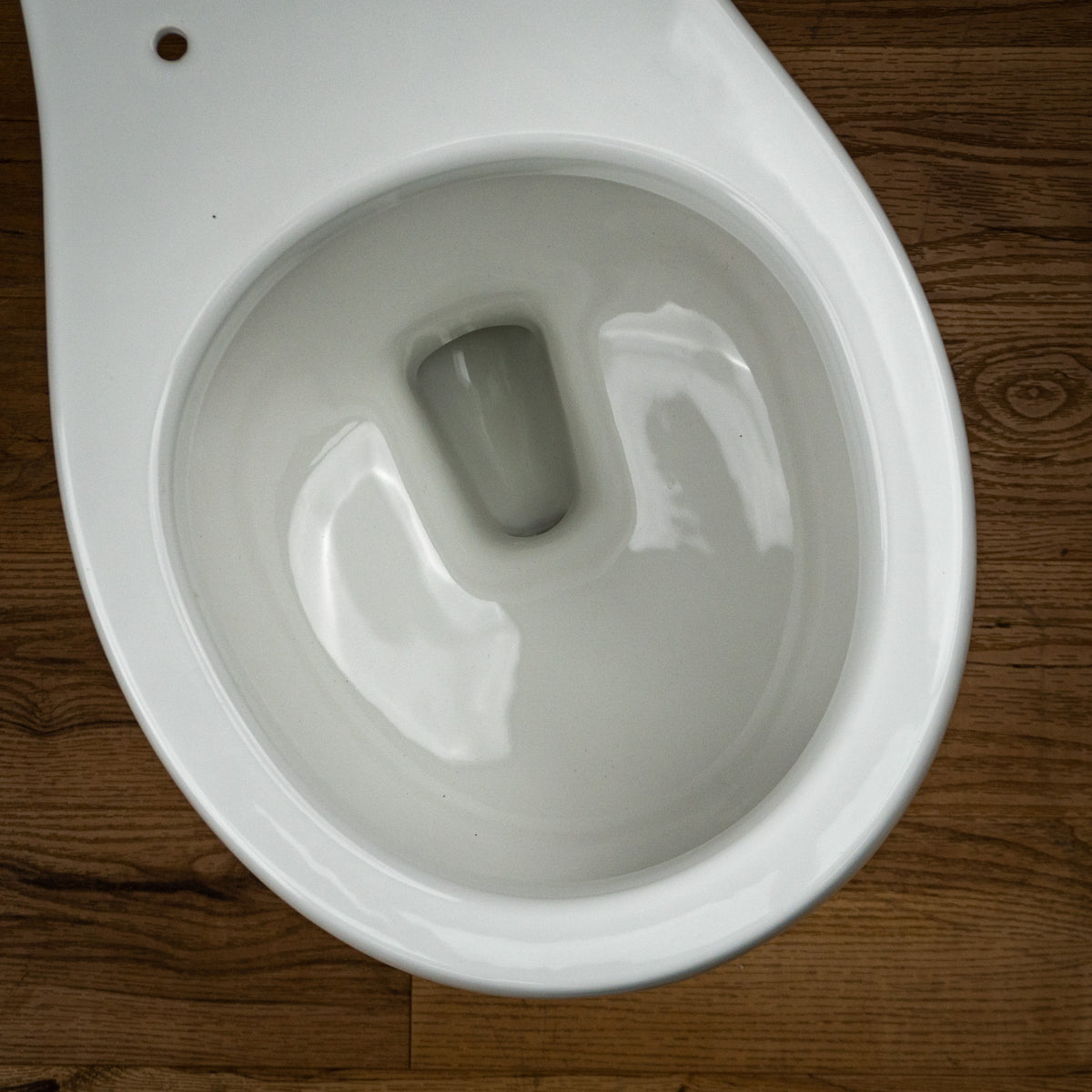 Round Bowl Toilet in Crane White, 4.8-6LPF, 15-Inch Height