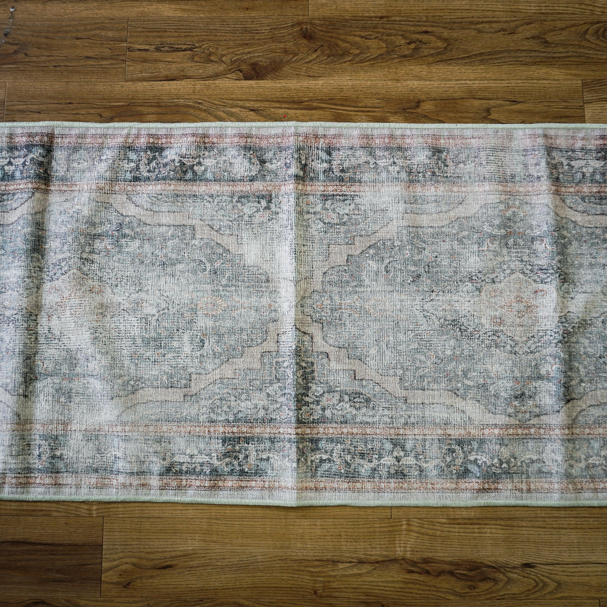 2x7-ft Vintage Floral Runner Rug