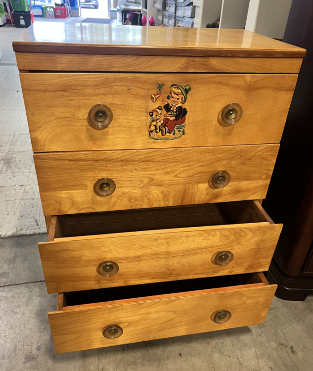4 Drawer Dresser