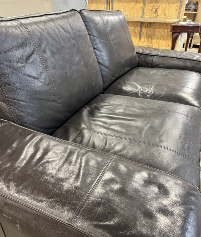 75" 2 Seater Leather Sofa