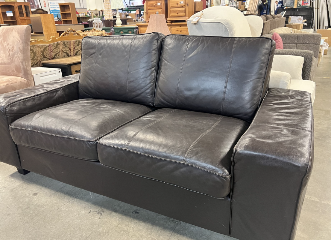 75" 2 Seater Leather Sofa