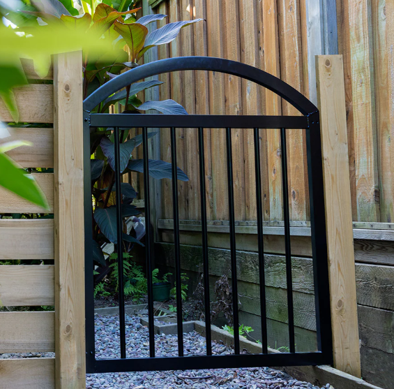 Veranda 36-inch W x 44 1/4-inch H x 1 1/2-inch D Aluminum Railing Pre-Assembled Arched Deck Gate