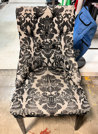 Damask Tufted Accent Chair