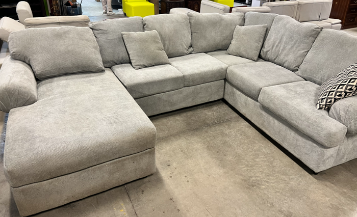 Upholstered U Shape Sectional