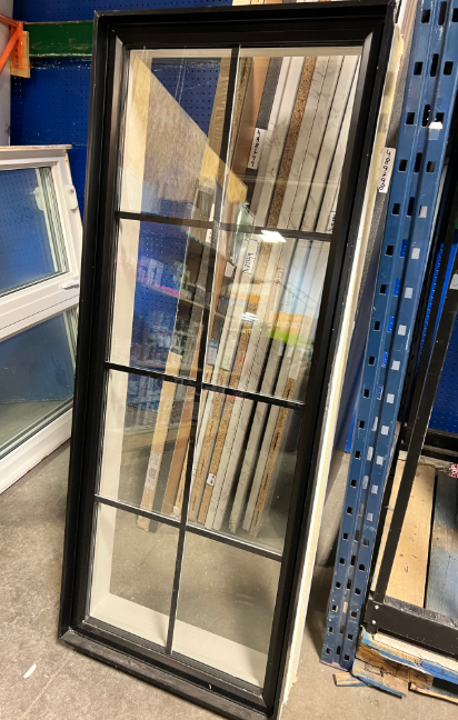 23.5" Fixed Window
