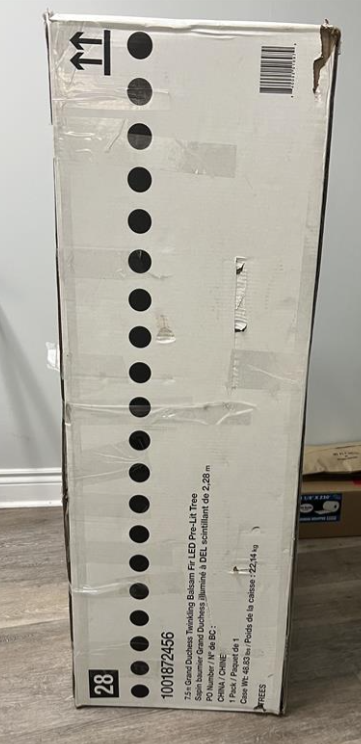 7.5ft Pre-Lit LED Grand Duchess Twinkling Balsam Fir