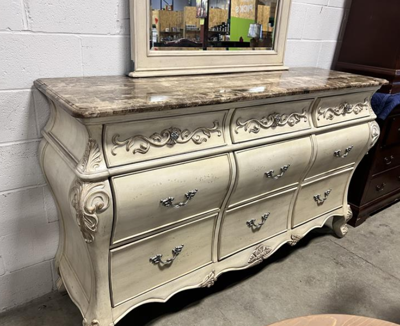 "Old World" Style Dresser
