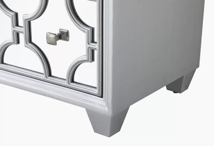 64-in 6-Drawer With Mirrored Fronts Dresser in Silver