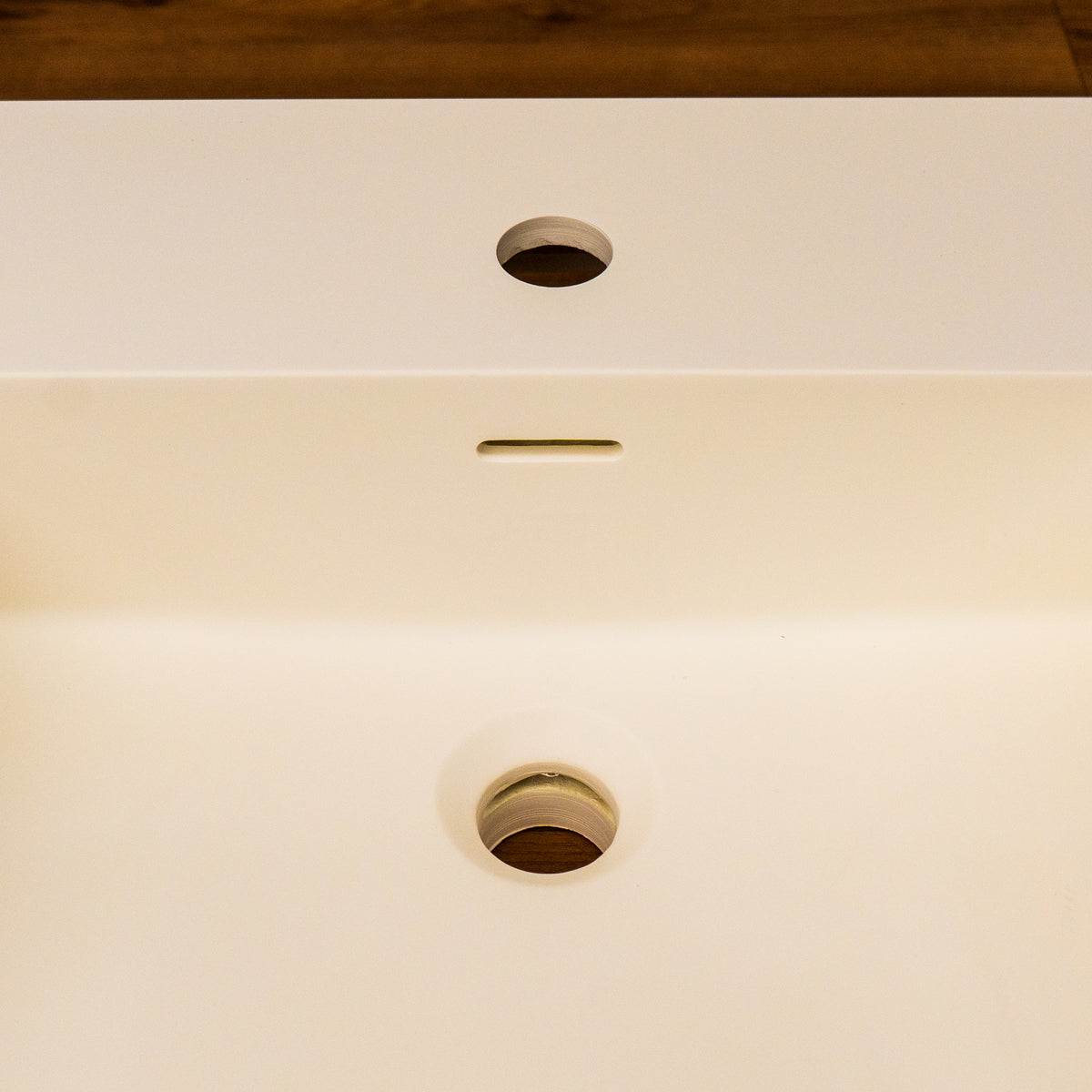 42" Bathroom Sink 1 Faucet Hole - White