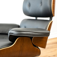 EARL Top Grain Leather Chair - Black/Wood