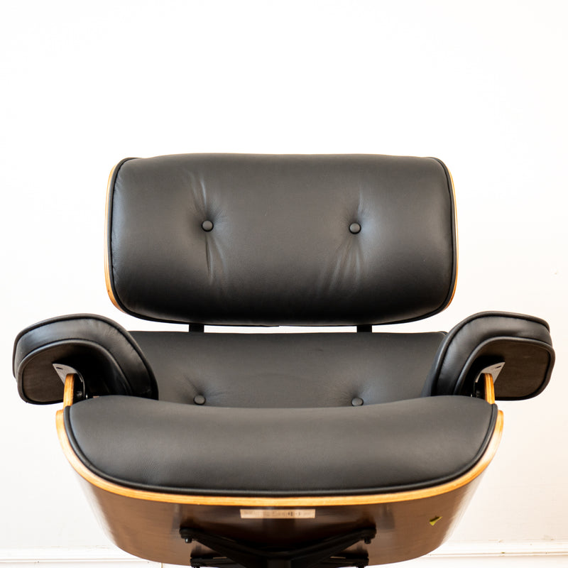 EARL Top Grain Leather Chair - Black/Wood