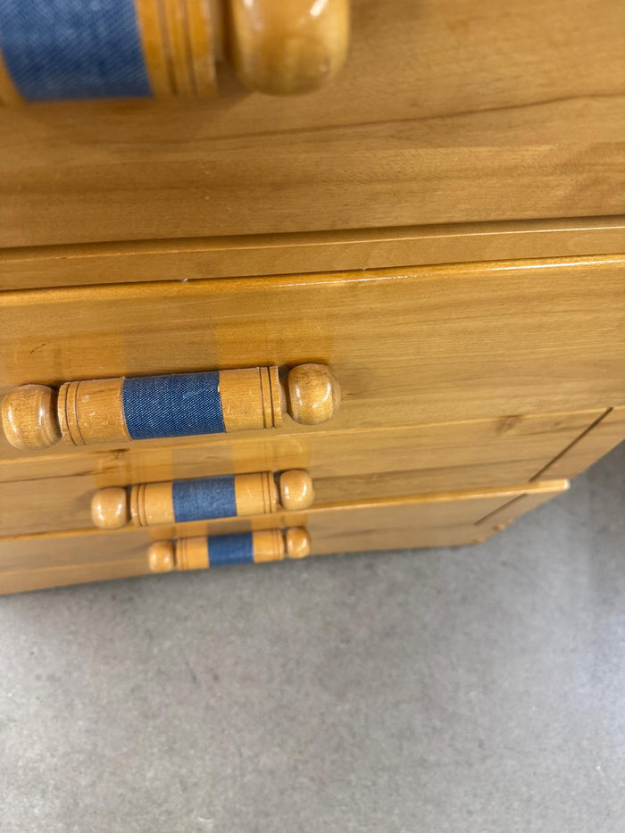 31"W 4-Drawer Wooden Dresser