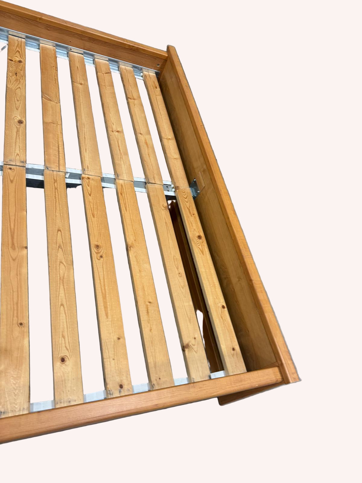 64.5"W Queen Size Wooden Bedframe