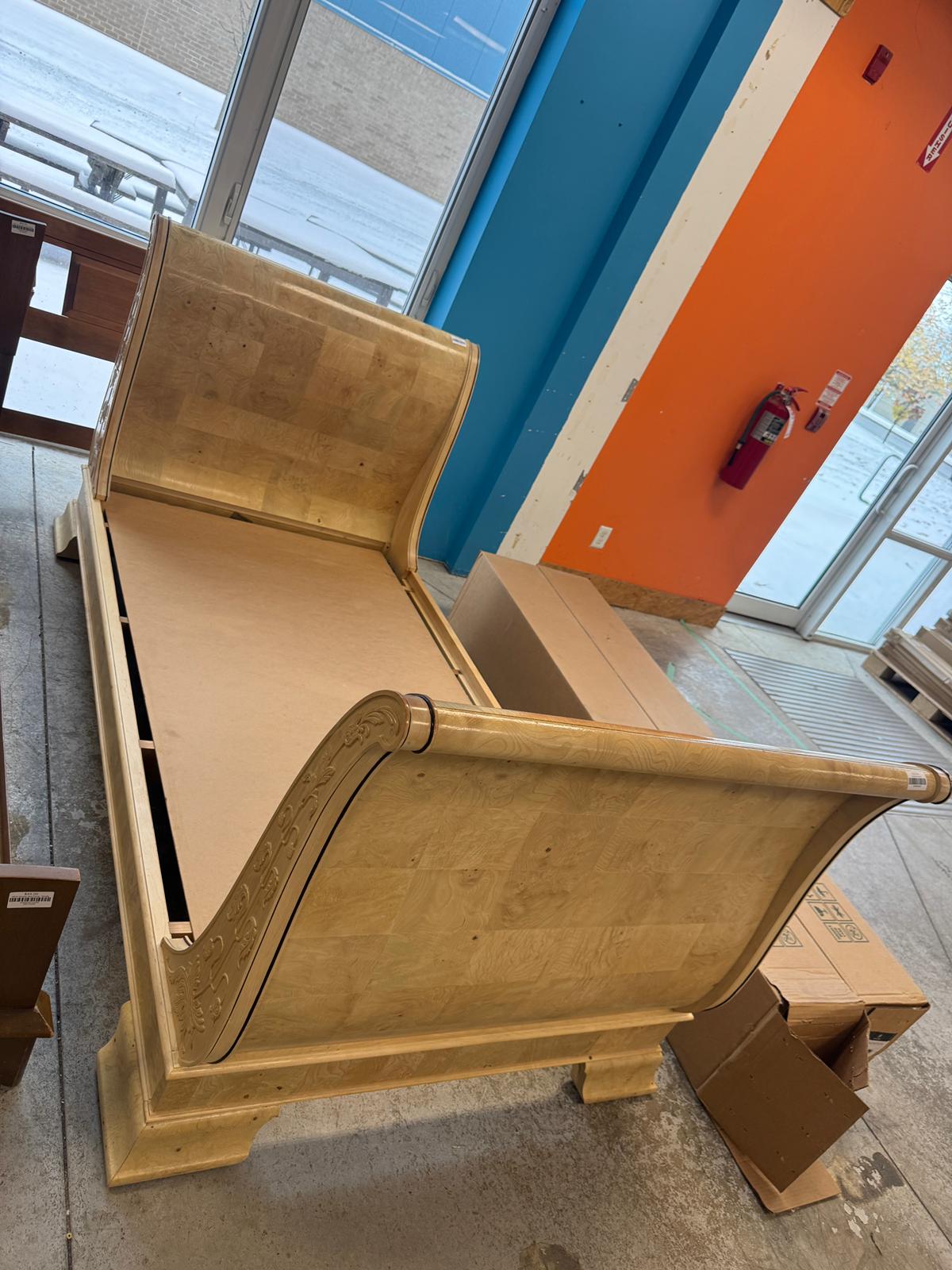 43.5"W Twin Bedframe