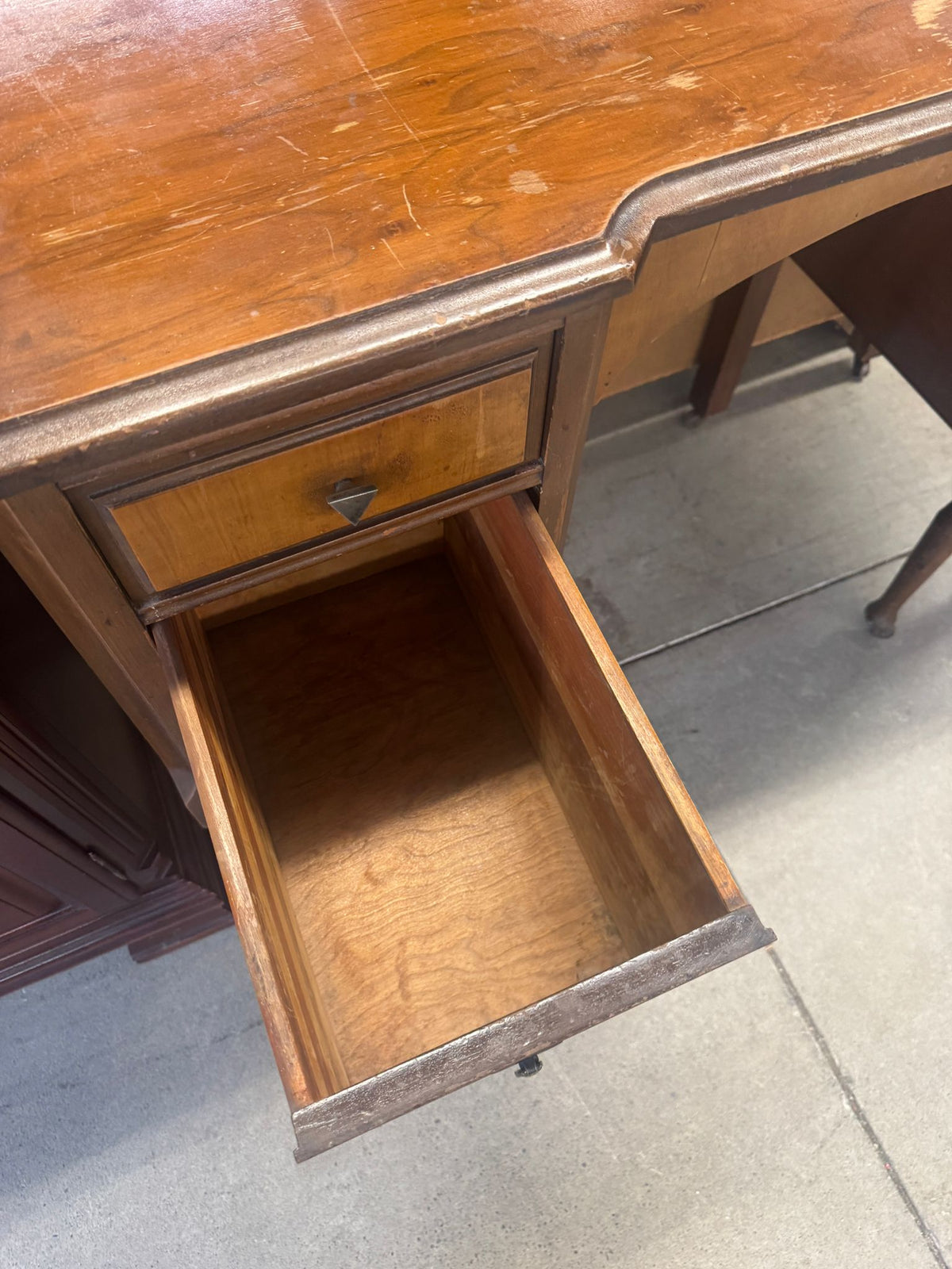 46"W Wooden Old Style Vanity