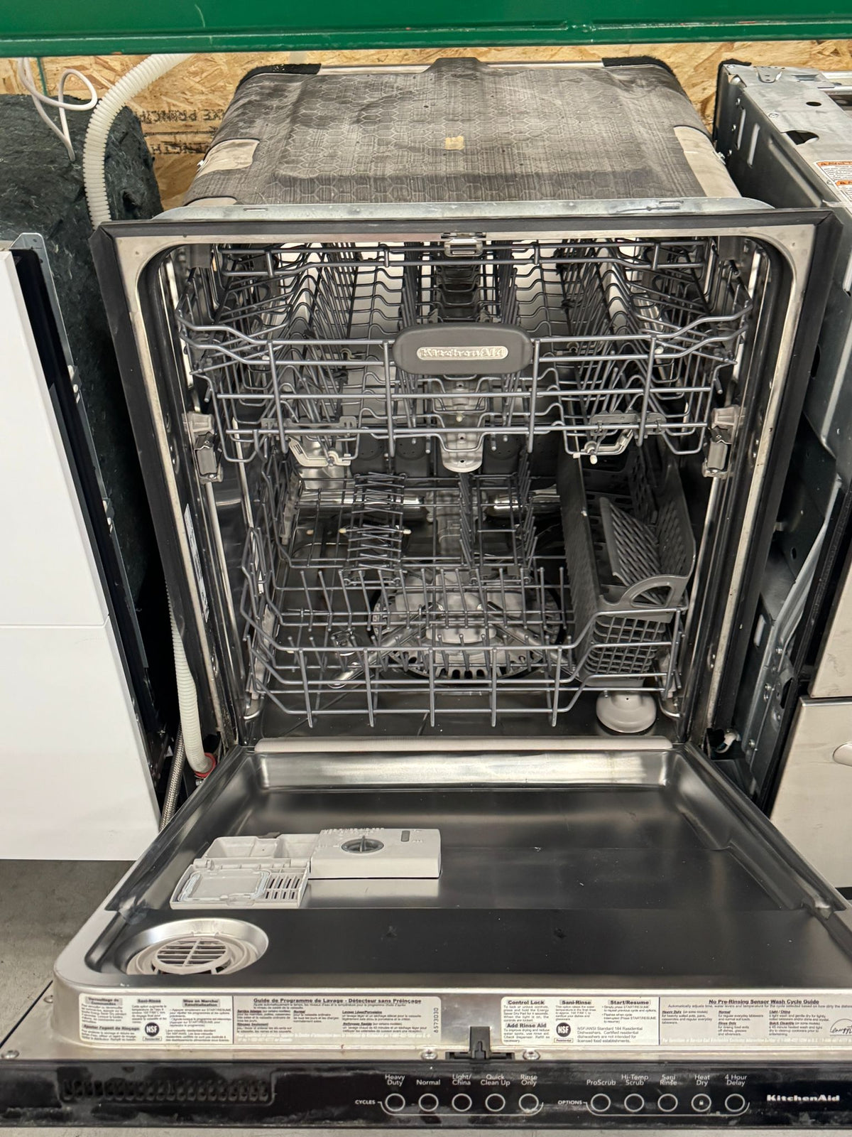 24"W Kitchenaid Black Dishwasher