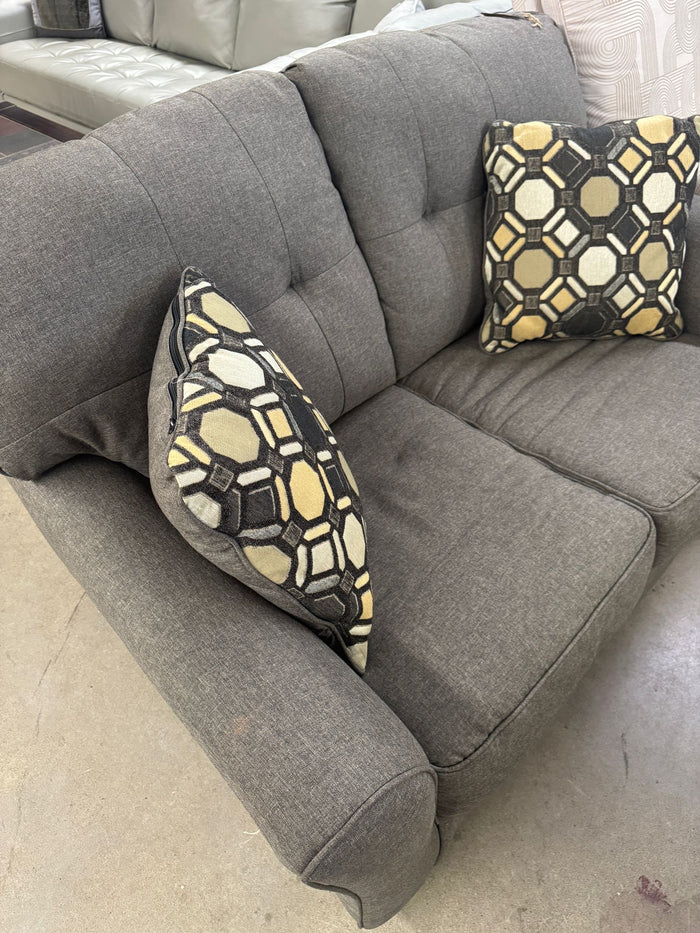 58"W Grey Love Seat