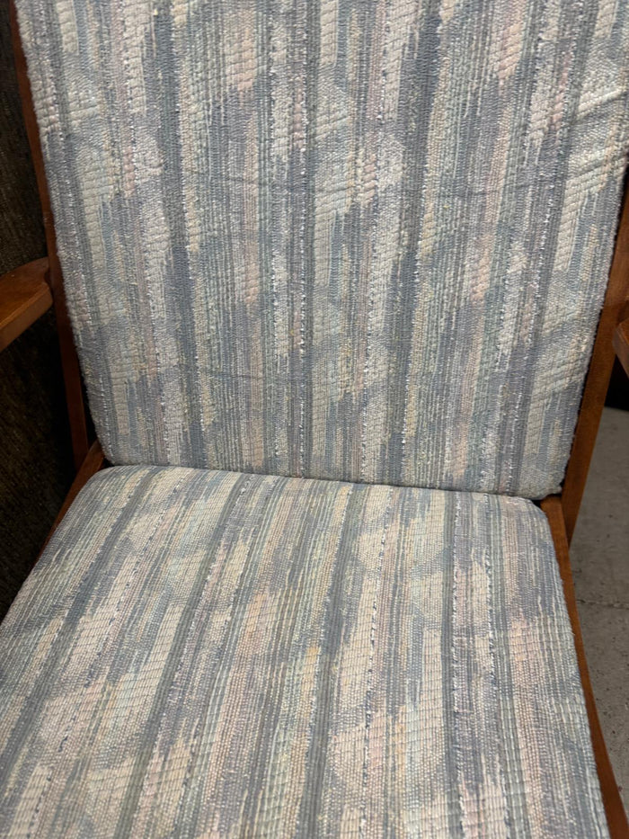 24"W Glider Chair
